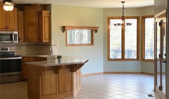 18180 S 153rd St, Basehor, KS 66007
