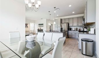 5653 DEL CORONADO Dr, Apollo Beach, FL 33572
