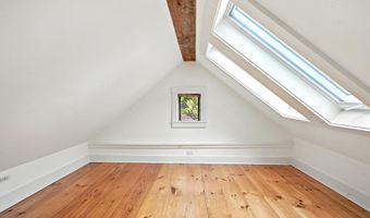 742 Old Stage Rd, Arrowsic, ME 04530