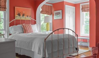 20 Lincoln St, Jamestown, RI 02835