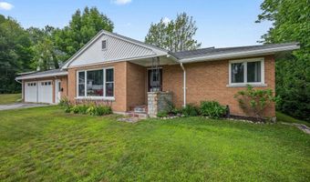12 Coolidge St, Berlin, NH 03570