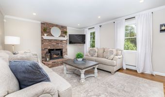 33 Lufkin Ln, Bristol, CT 06010