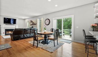 21 Huntington Ridge Rd, Bedford, NH 03110