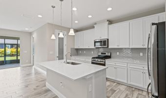 5607 LIMELIGHT Dr, Apollo Beach, FL 33572