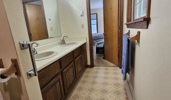 90 Reardon Rd, Bethlehem, NH 03574