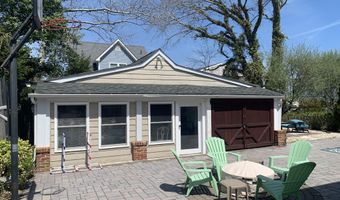 225 Pearl St, Beach Haven, NJ 08008