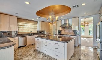1320 S 6th Ave, Arcadia, CA 91006