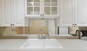 395 Pharr Rd NE 308, Atlanta, GA 30305