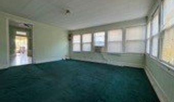 203 3rd St SE, Aliceville, AL 35442