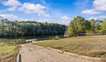 13610 Oak View Ln, Andalusia, AL 36421