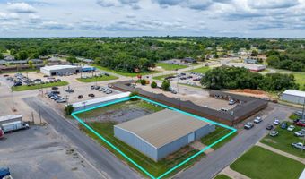 419 E Maple St, Alva, OK 73717