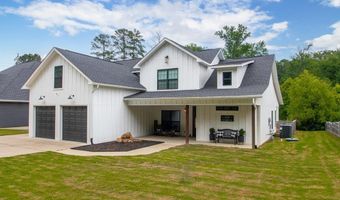 616 HIRAM Dr, Bauxite, AR 72011