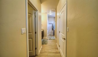 3813 S Sunnyview Ave, Carlsbad, NM 88220