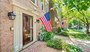 2345 S ROLFE St S, Arlington, VA 22202
