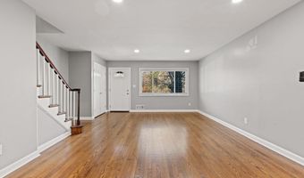 628 S PAYNE St, Alexandria, VA 22314