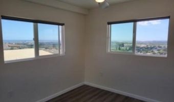 1170 Wanaka St A, Honolulu, HI 96818