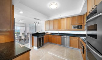 20201 E Country Club Dr 1404, Aventura, FL 33180