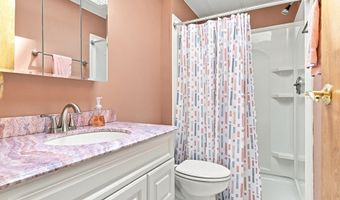 27 Castle Rd 153, Attleboro, MA 02703