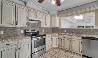 1016 E Cypress St, Altus, OK 73521