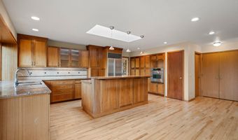 585 Nyla Ln, Ashland, OR 97520