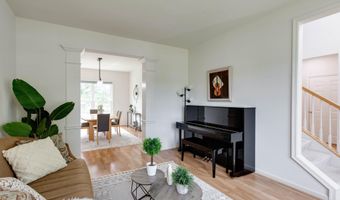 8101 GLEN ARBOR Dr, Baltimore, MD 21237