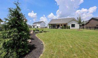 18750 Eisley Cv, Auburn, IN 46706