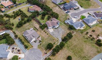 3868 GRANT Pl, Bandon, OR 97411