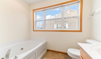 15726 Frisian Ln, Apple Valley, MN 55124