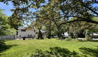 277 Pearl St, Bangor, ME 04401