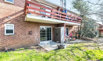 9 King James Ln, Atlantic Highlands, NJ 07716