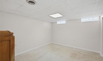 15617 Anne Ave, Allen Park, MI 48101