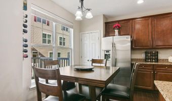 24650 CARIBOU Sq, Aldie, VA 20105