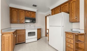 25542 W Warren St, Dearborn Heights, MI 48127