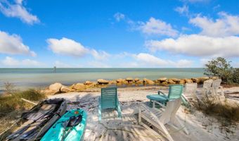 826 S BAY Blvd A, Anna Maria, FL 34216