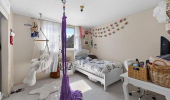63 Crocker St, Ashland, OR 97520