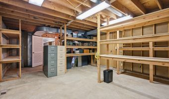2941 OAKWOOD Dr, Bountiful, UT 84010