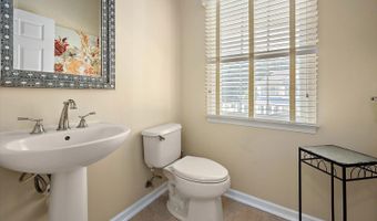8705 HABITAT Ct, Berlin, MD 21811