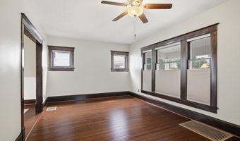 518 E Liberty St, Ashland, OH 44805