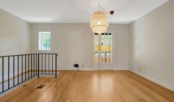4810 29TH St S #A2, Arlington, VA 22206
