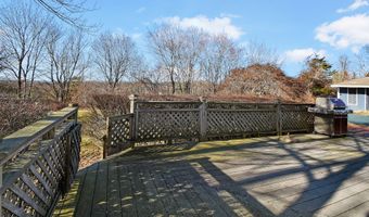 15 Winthrop Blvd, Cromwell, CT 06416