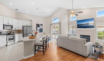 328 VIEW Ct, Apopka, FL 32703