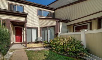 81 Main St 20B, Branford, CT 06405