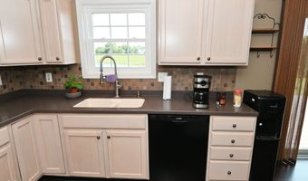 541 Yorktown Ln, Avon, IN 46123