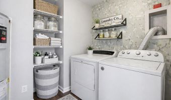 42143 PIEBALD Sq, Aldie, VA 20105