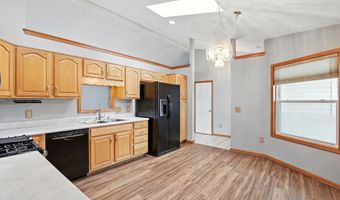 1303 Virginia Ln, Auburn, IN 46706