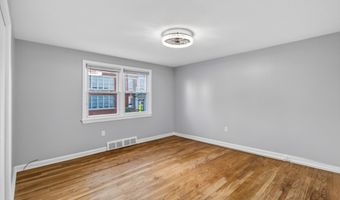 46 N Cliff St, Ansonia, CT 06401