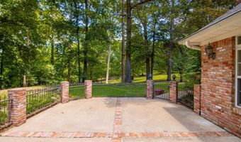 2009 Hot Springs Hwy, Benton, AR 72019