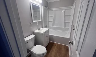 45 Stevens St 3-8, Bridgeport, CT 06606
