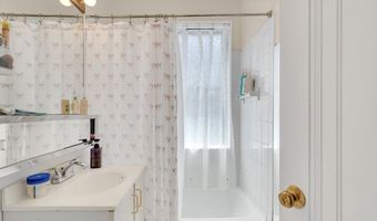 141 Englewood Ave 23, Boston, MA 02135