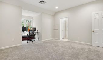 3 Cedar Rock Mdw, East Greenwich, RI 02818